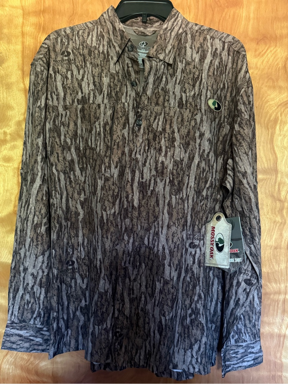 Mossy Oak Mens Camo Shirt Brown tones Lightweight zip pockets Medium 38-40
